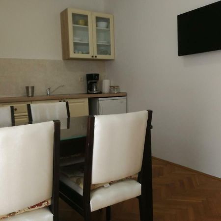 Apartment Violeta 1 Funtana Zewnętrze zdjęcie